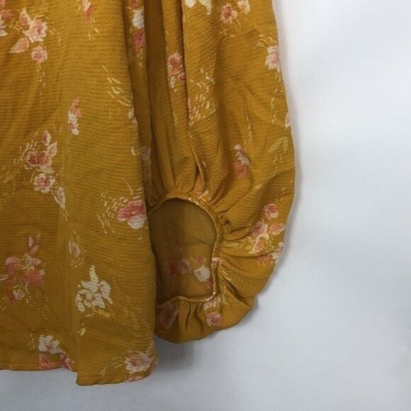 Ava & Viv Floral Puff Sleeve Blouse Mustard Yellow Pink & White New Condition 2X - Picture 4 of 7